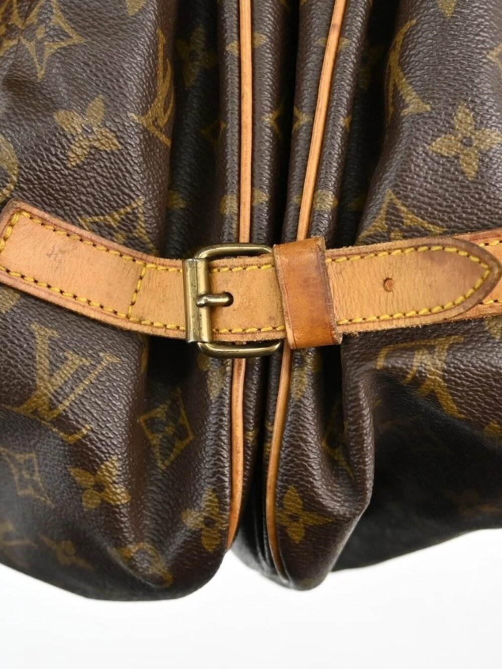 LOUIS VUITTON SAUMUR 35 SHOULDER BAG MONOGRAM - Picture 10 of 16